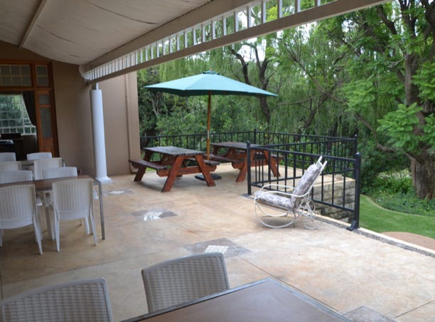 Vultures Lodge AA Superior Accommodation and Self-Catering